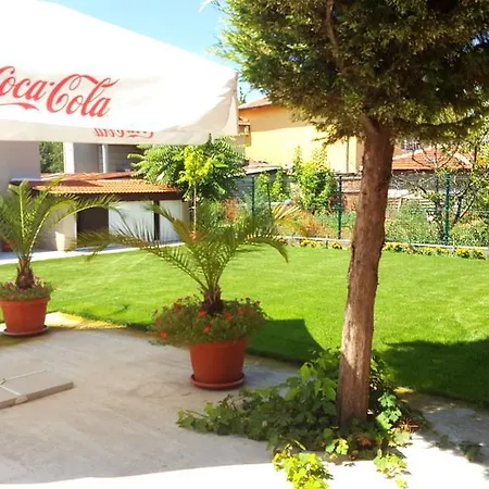 בית הארחה Ros 3*