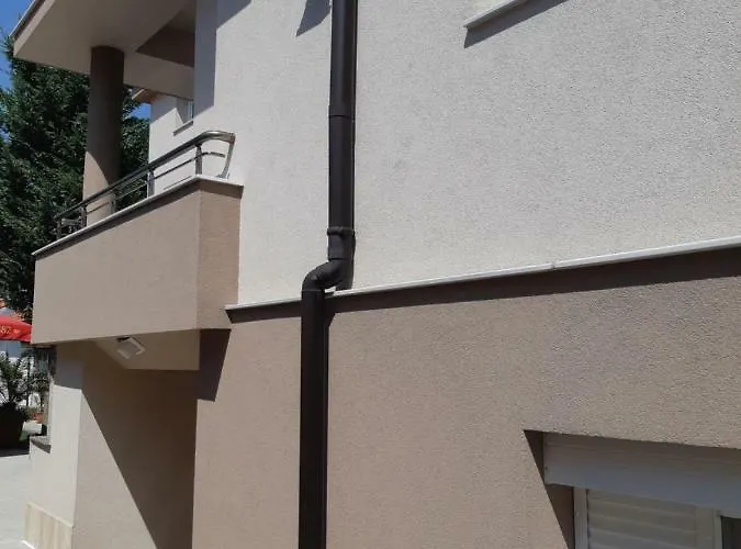 게스트하우스 Ros 3*