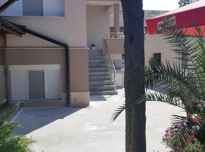 게스트하우스 Ros 3*